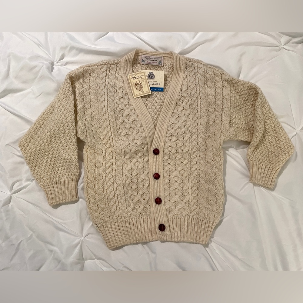 ❌SOLD❌ 🆕 NWT - Highland Home Industries kids pure wool cardigan